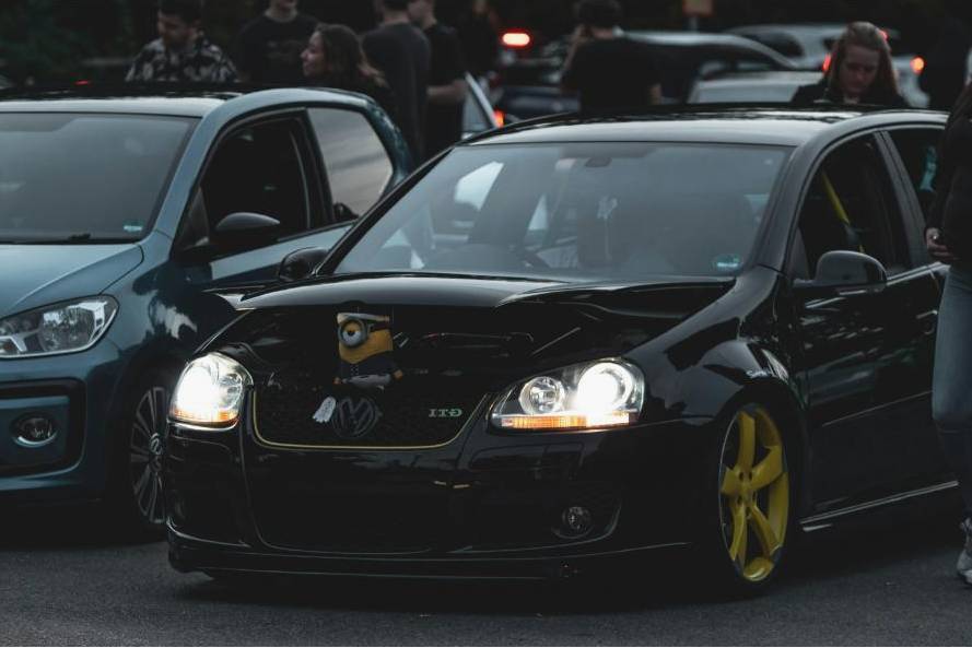 Car on dyno