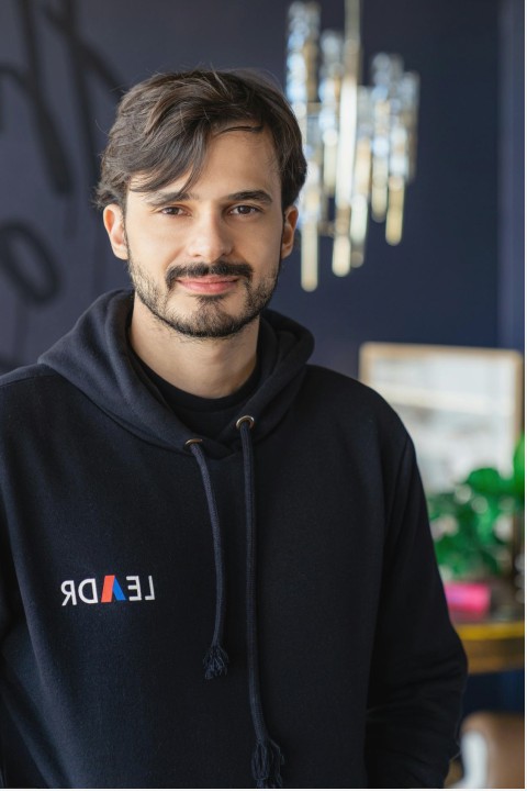 Customer face